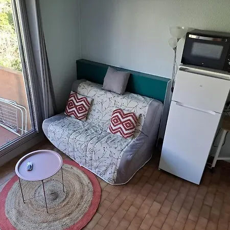 La Desirade I, Mezzanine, Centre Port Agde