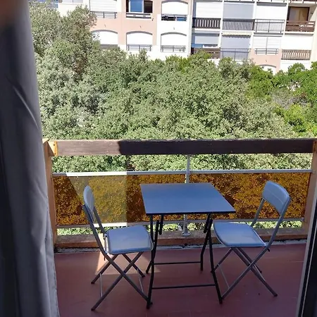 Apartman La Desirade I, Mezzanine, Centre Port